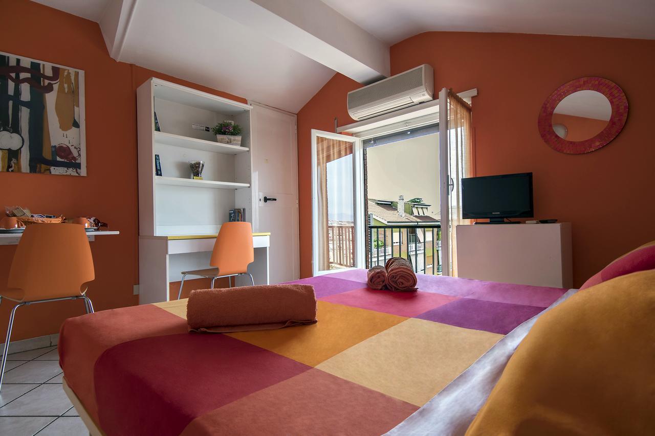Bed and Breakfast La Voliera Roma Esterno foto