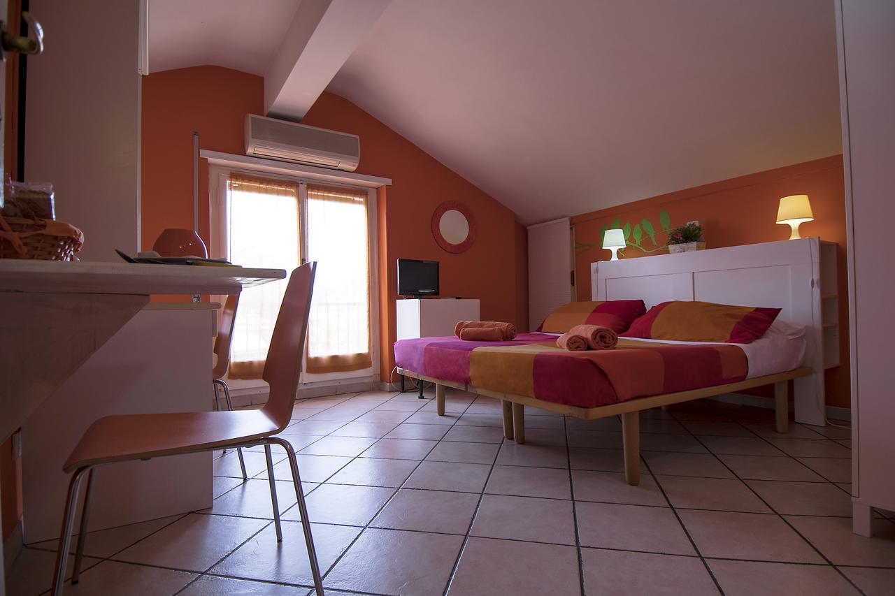 Bed and Breakfast La Voliera Roma Esterno foto