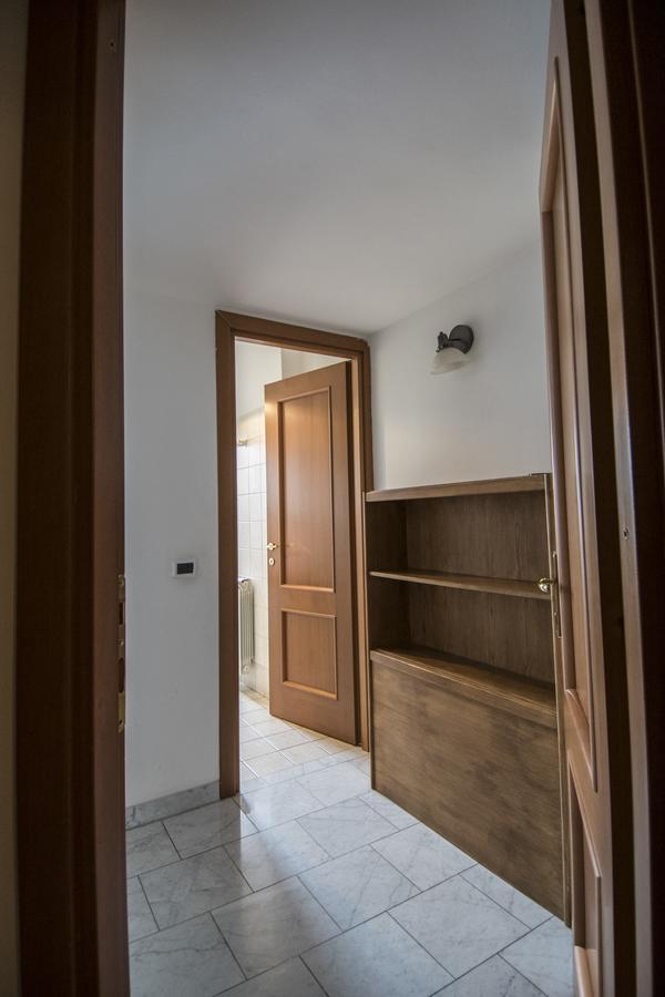 Bed and Breakfast La Voliera Roma Esterno foto